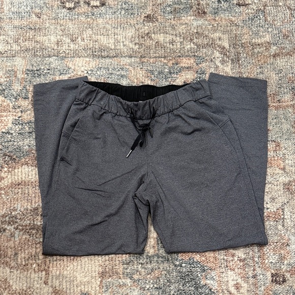 Women’s lululemon on the fly pant - Picture 1 of 1